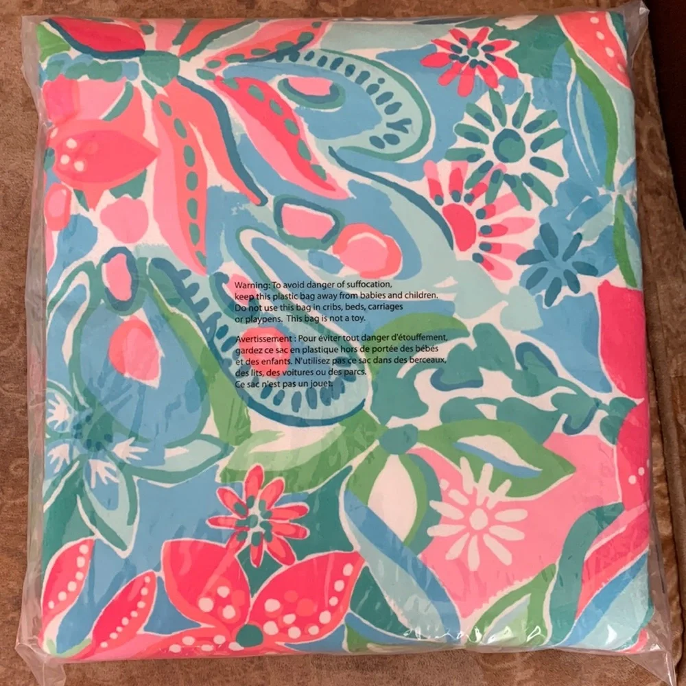 Lilly Pulitzer this lounge